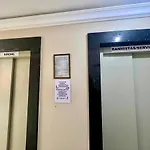Quarto A Poucos Mts Da Praia De Camboriu