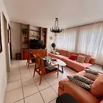 Quarto A Poucos Mts Da Praia De Camboriu